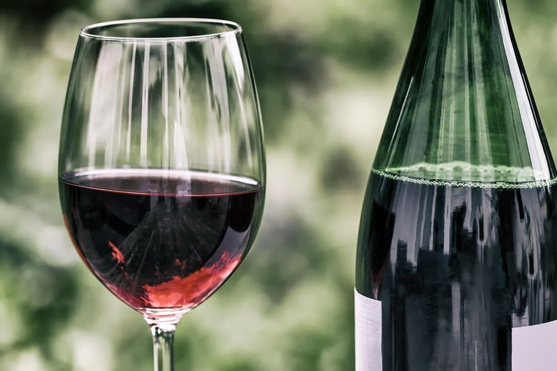 Wine Bottle Border